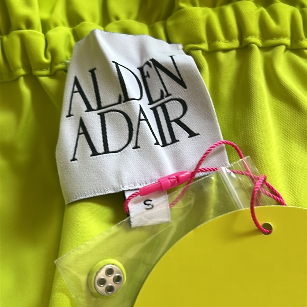 Alden Adair Hallie Ruffle Dress in Citrus Size Small NWT - Picture 10 of 12
